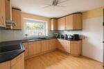 *** Hier läßt es sich leben *** Großzügiges Architektenhaus in begehrter, ruhiger TOP-Lage, mit Einliegerwohnung. - Zweifamilienhaus Henstedt-Ulzburg Ulzburg | Angebot:26382175